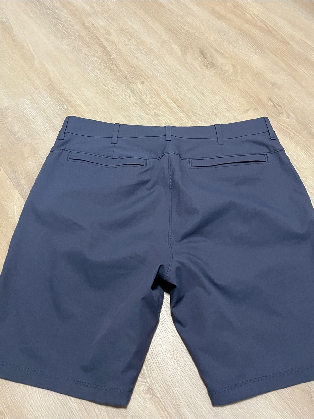 Public Rec Gray Shorts Size 32 - Picture 4 of 7